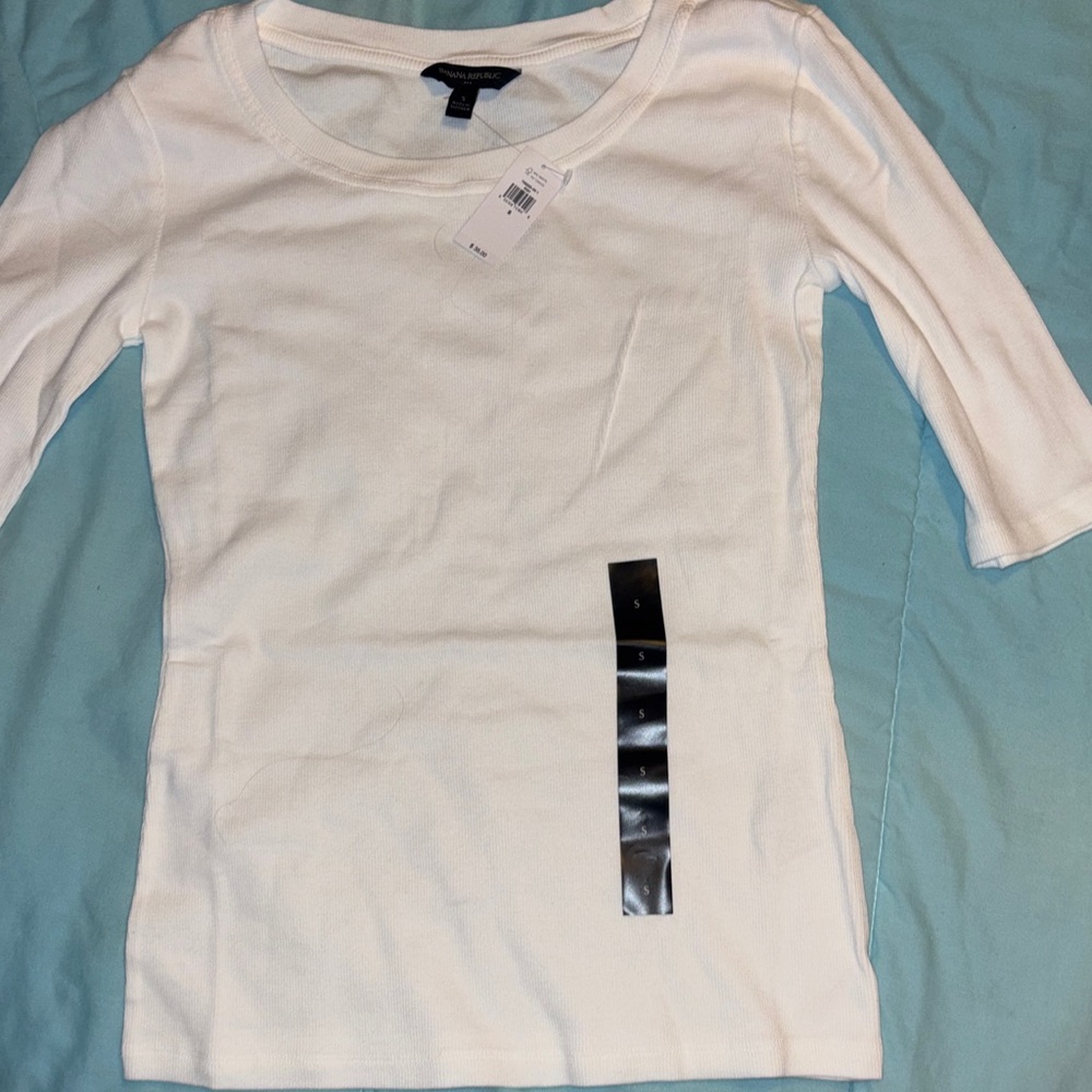 Banana Republic White Ribbed 3/4 length  Sleeve Tee Small